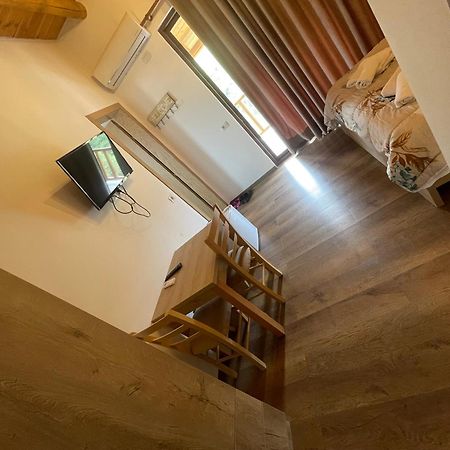 Guest House Bracaj Zhaban Екстериор снимка