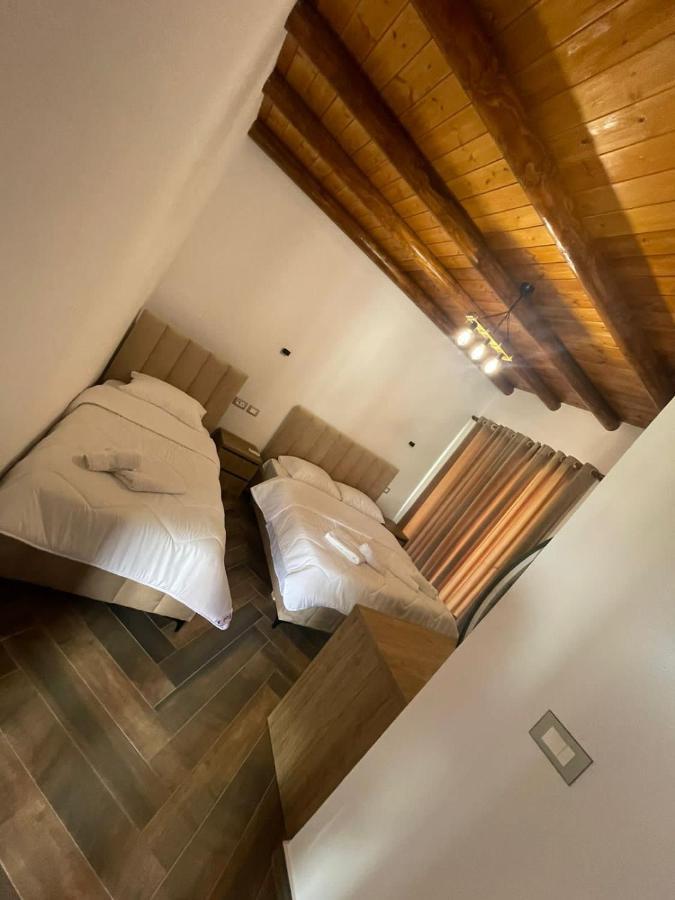 Guest House Bracaj Zhaban Екстериор снимка